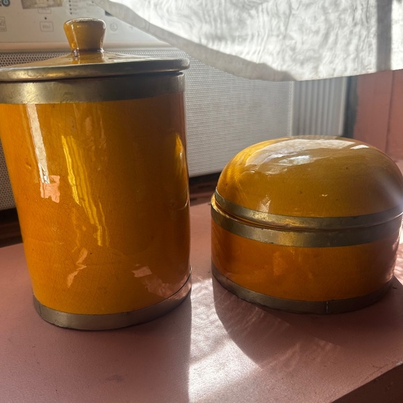 2 Bright yellow Moroccan covered jars - Picture 1 of 8
